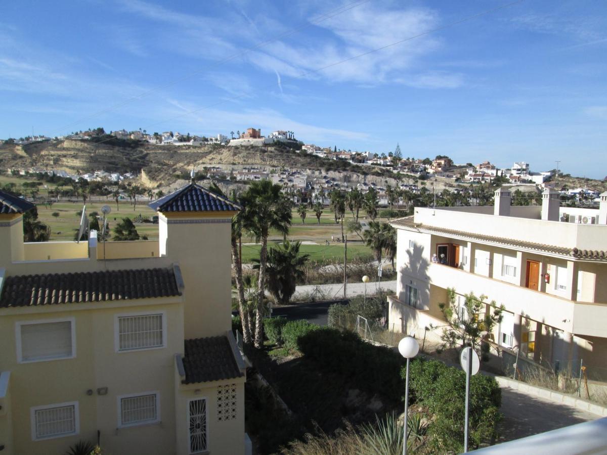 Casa Yvonne Villa Рохалес Екстериор снимка